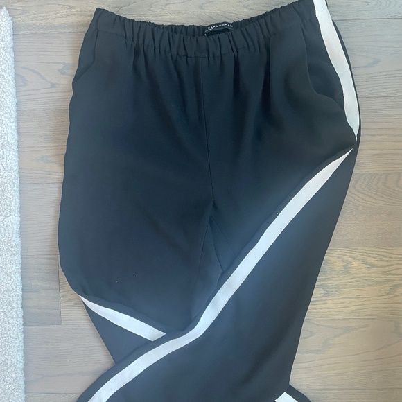 Zara's slip-on straight leg black/white side strip pants size L for women - Picture 4 of 8